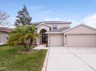 8181 Wild Oaks Cir, Largo, FL 33773