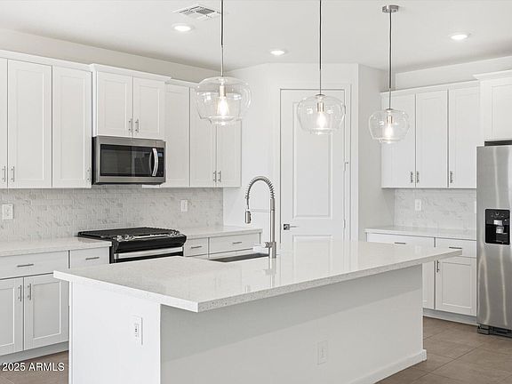 5th image of 20331 N 225TH Drive
