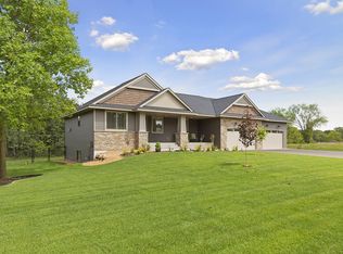 3225 171st Ave NE, Ham Lake, MN 55304