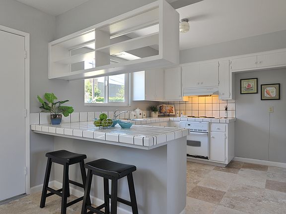 4th image of 1151 Bal Harbor Way