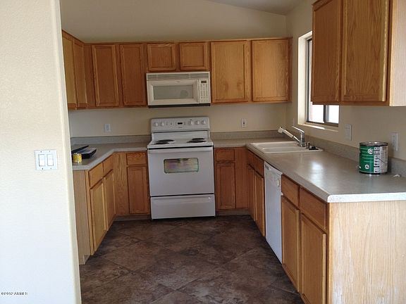 2nd image of 6201 W Illini St