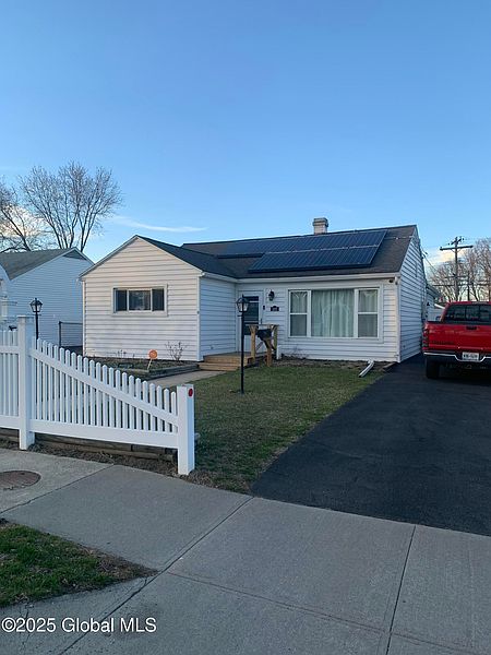 2nd image of 337 Whitehall Road