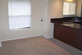 5th image of 720 Sunrise Ave APT 39