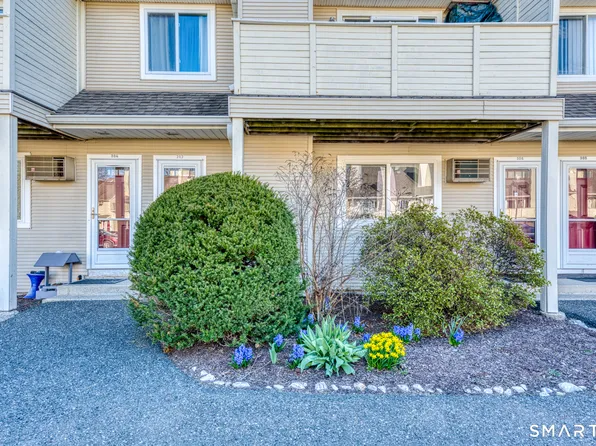 303 Willow Springs #303, New Milford, CT 06776