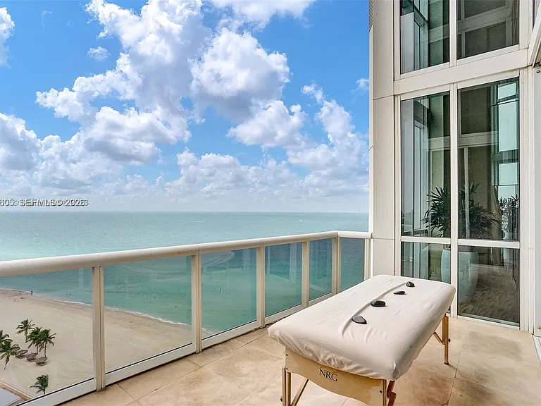 18201 Collins Ave #4209A — Photo 21