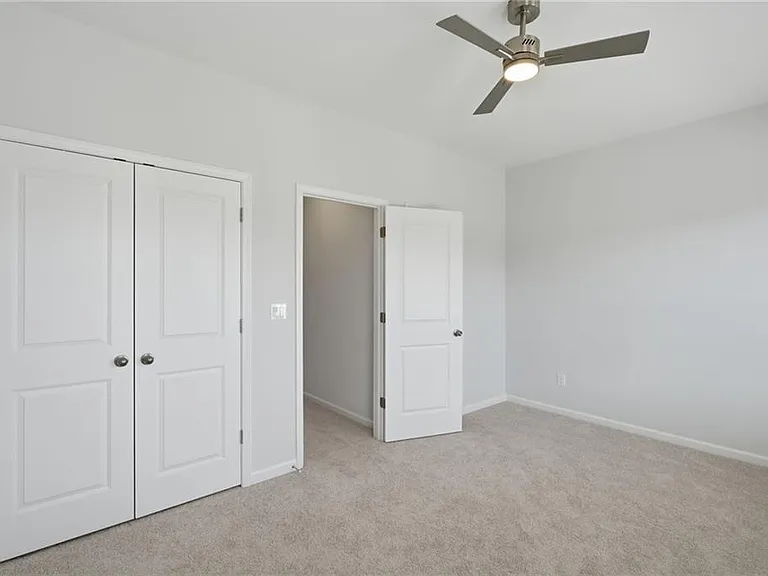 1422 Creekside Cir #211 — Photo 17