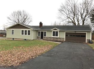 112 Poole Rd, Syracuse, NY 13214