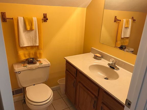 Upstairs bathroom