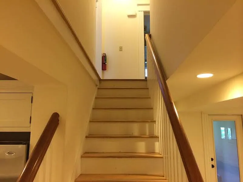 4 bed, 2.0 bath, $4,360 — Photo 4