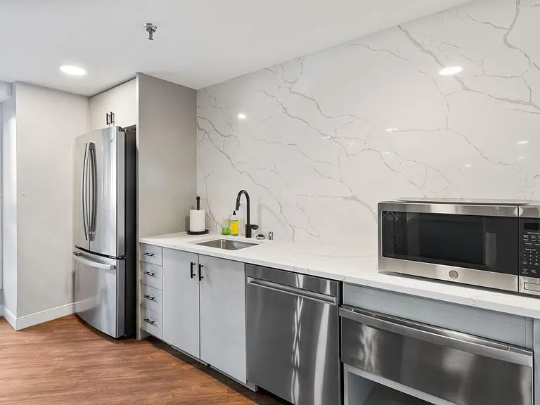 433 S 7th St #1828 — Photo 18