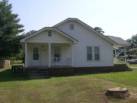 2813 S Ridge Ave #A