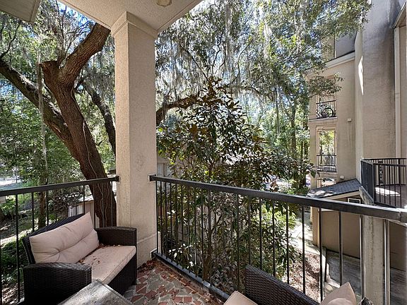 4th image of 1418 NW 3rd Ave APT 206