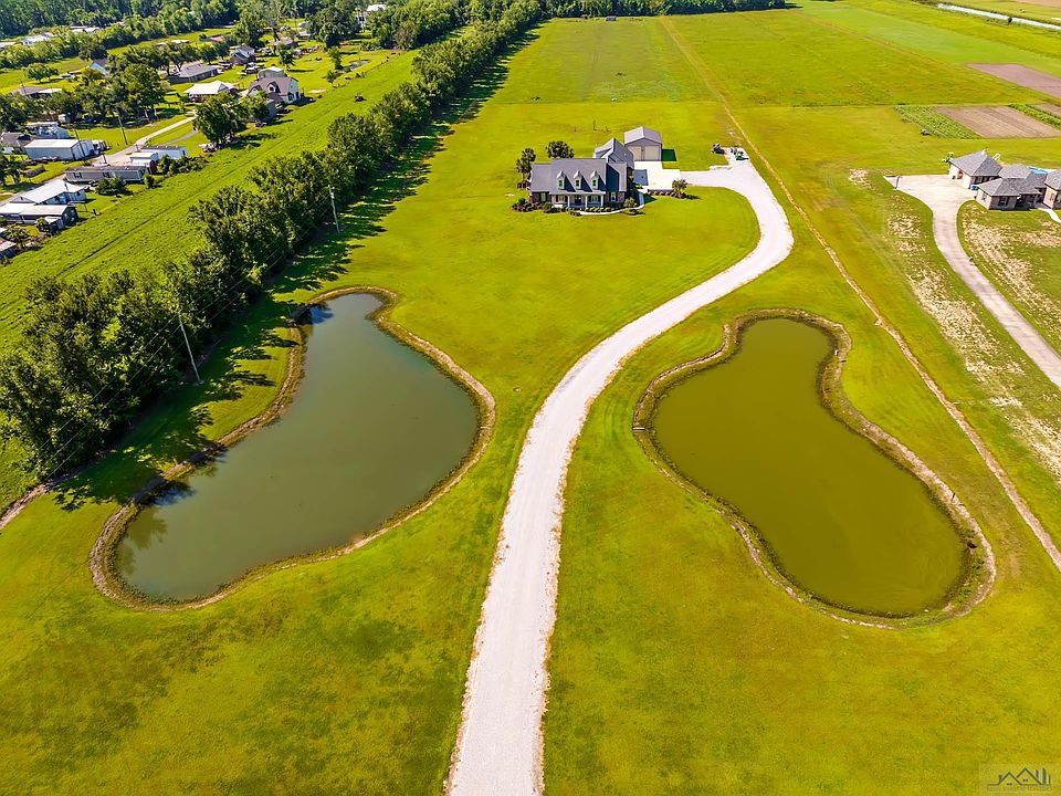 1748 Highway 654, Gheens, LA 70355 MLS 2023008086 Zillow