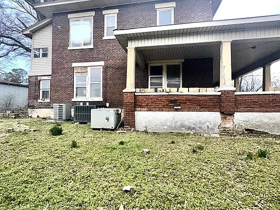 4th image of 1306 Osborne St