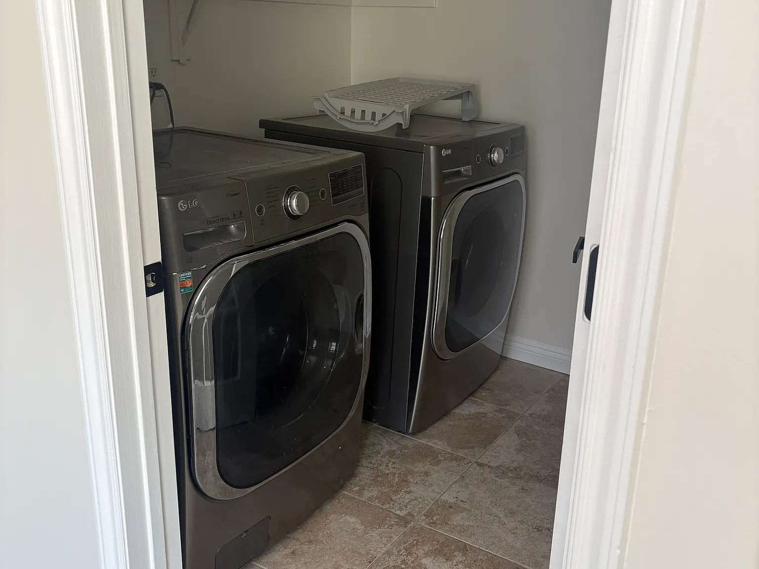 3 bed, 1182 sqft, $3,800 — Photo 4