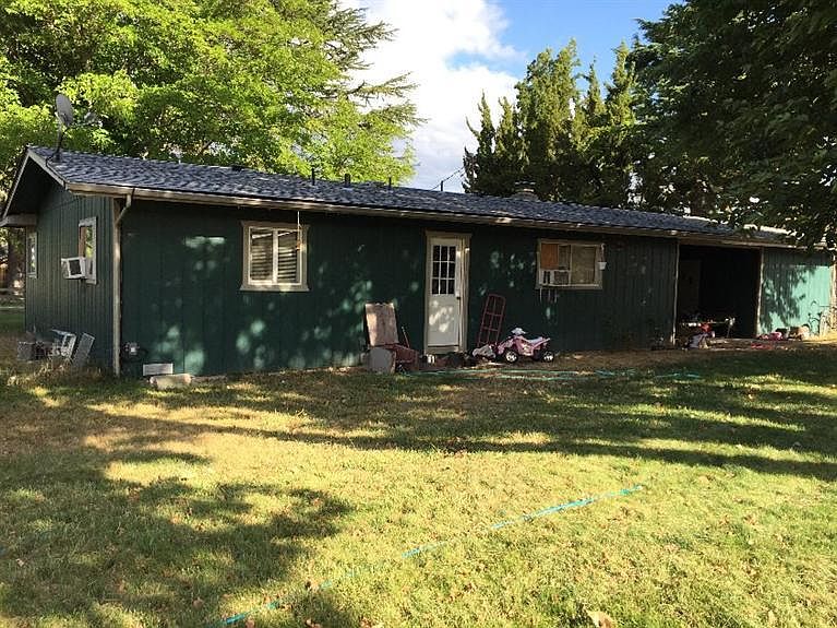 2nd image of 2204 Allen Creek Rd