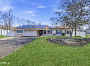 2 Chelsea Road, Jackson, NJ 08527