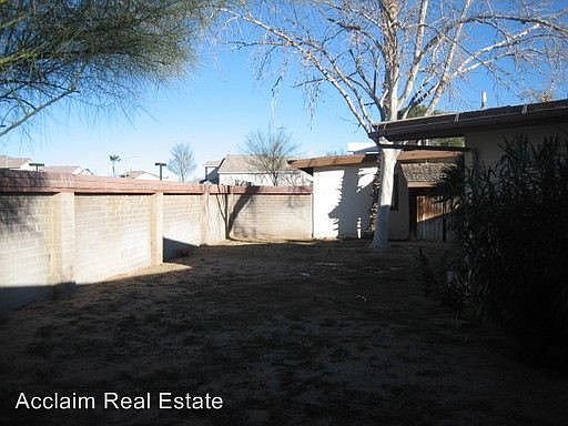3rd image of 1625 Leonard Ln