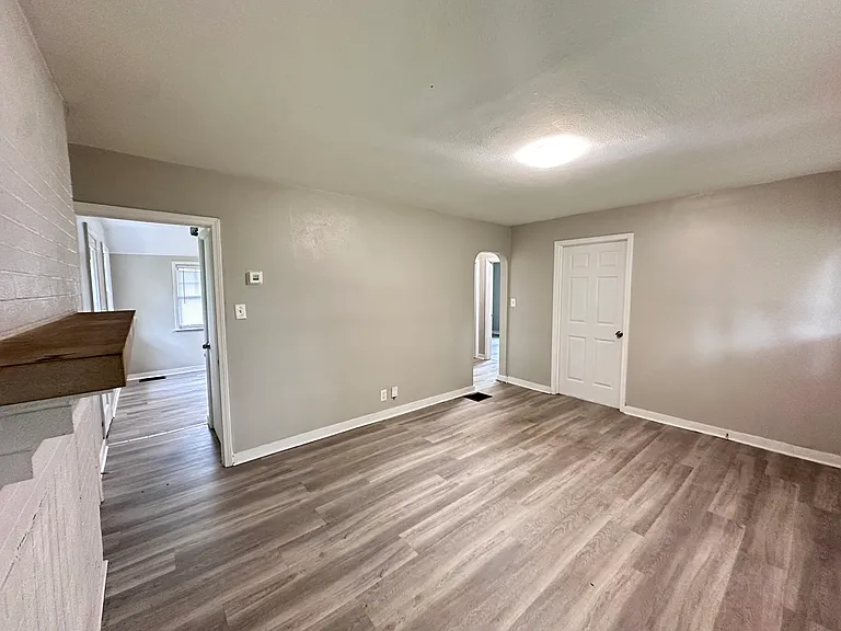 4141 Elliot Ave — Photo 12