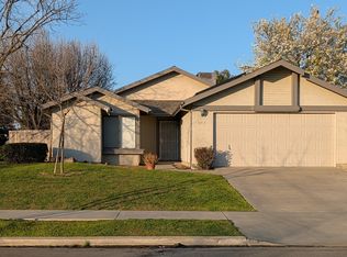 5012 W Hemlock Ave, Visalia, CA 93277