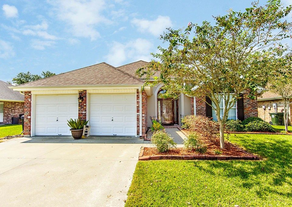 1st image of 437 Southdown West Blvd