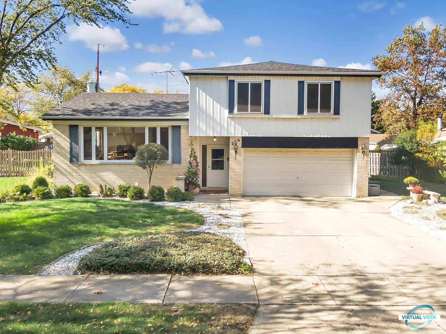 226 Terry Ln photo 1