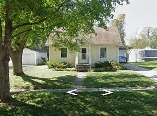 1425 Douglas Ave, Ames, IA 50010