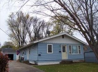 906 9th St SE, Rochester, MN 55904