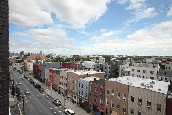 Rented by Prime Space Realty Corp | media 2