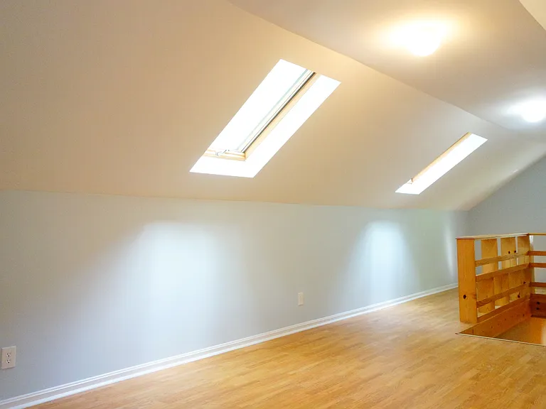 8405 Greenwood Ave — Photo 50