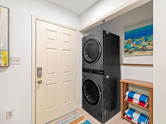 4th image of 91 Norwood Dr Unit 12