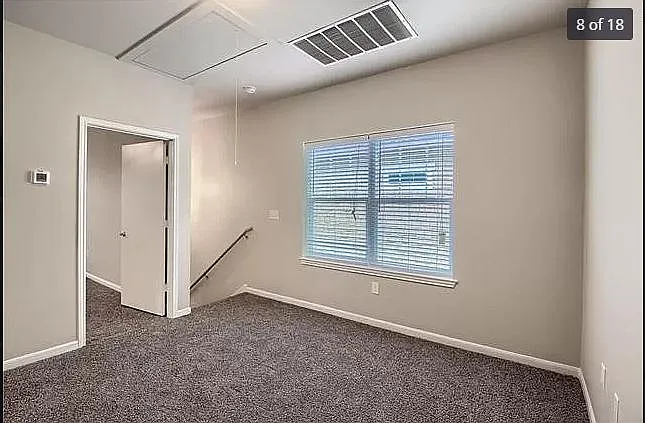 212 Munro St — Photo 13