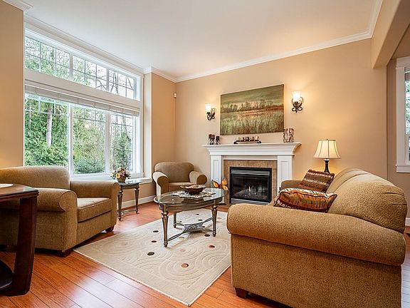 4th image of 23835 132nd Ave