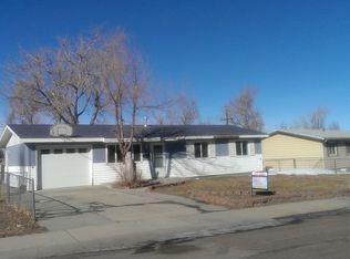 130 Honeysuckle St, Casper, WY 82604