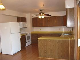 2nd image of 1752 Hildebrandt St