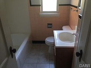 3rd image of 27 Woodruff Dr