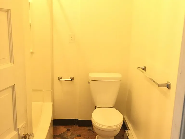 304 Central Ave #3 — Photo 7