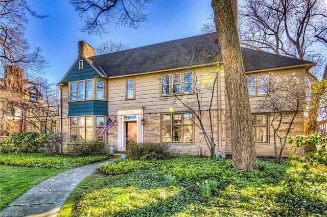 1st image of 2732 Fairmount Blvd