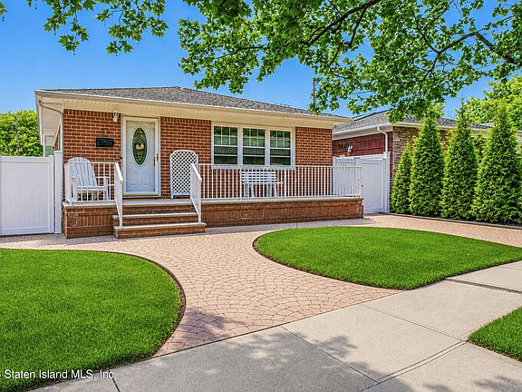 2nd image of 34 Rene Dr