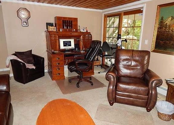 5th image of 130 Linden Ln