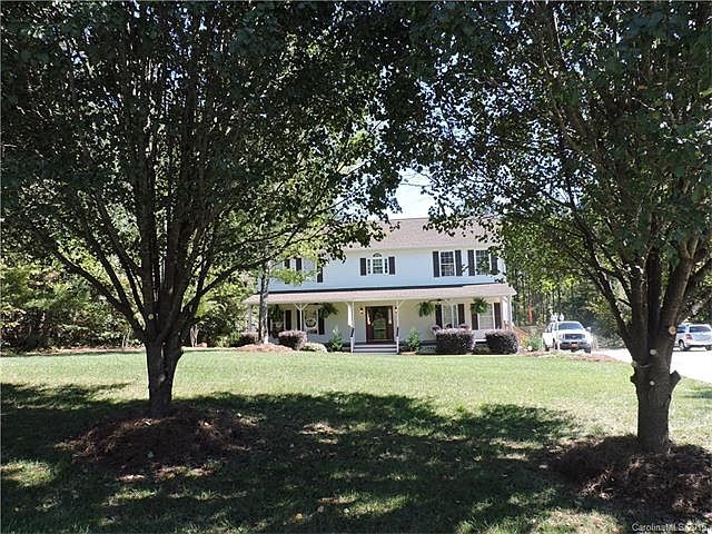 1st image of 1499 Woodbend Ct