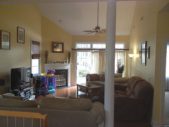2nd image of 3846 Echo Farms Blvd
