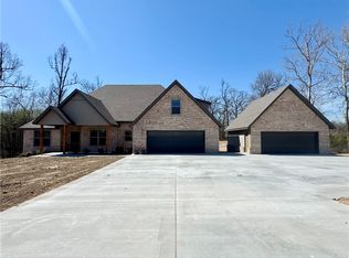 (Undisclosed Address), Gentry, AR 72734