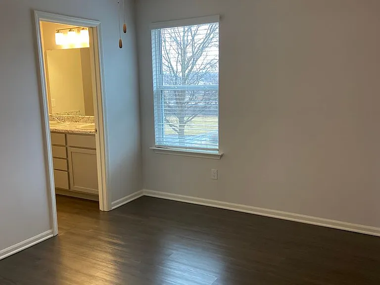 21387 W 215th Pl — Photo 15
