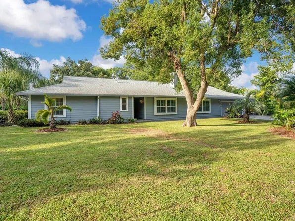 235 Oakdale St, Windermere, FL 34786