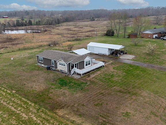 2nd image of 800 Ballard Rd