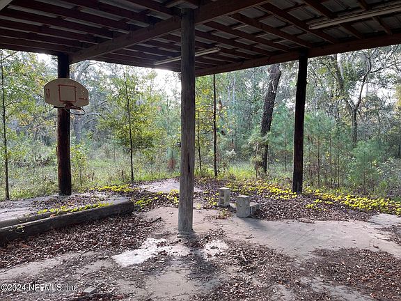 5th image of 4085 INGLEWOOD Drive