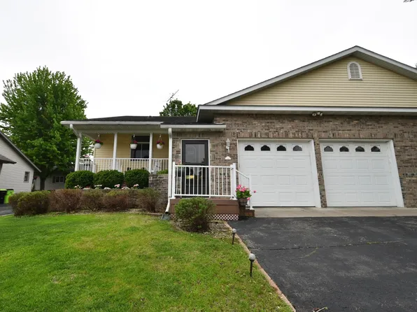 1001 W 6th St, Zumbrota, MN 55992