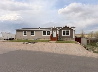 908 W Rochester Ave, Saratoga, WY 82331