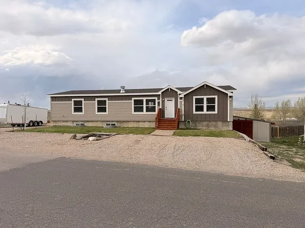 908 W Rochester Ave, Saratoga, WY 82331